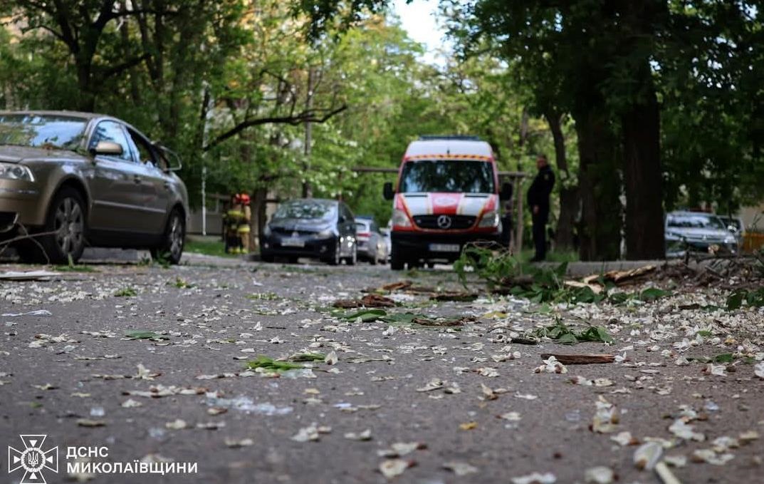 У Миколаєві прогримів вибух у багатоповерхівці