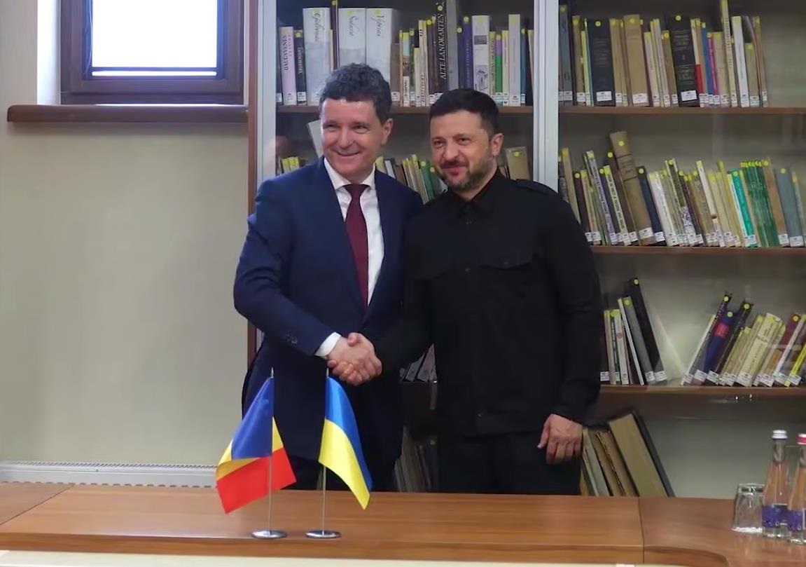 Зеленський провів першу зустріч з президентом Румунії