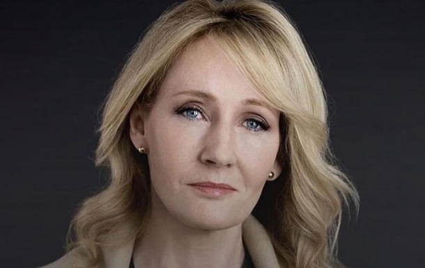 Давній конфлікт. Джоан Роулінг різко відповіла Еммі Вотсон