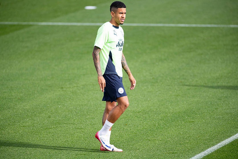 Новини спорту - Савіо залишиться в Манчестер Сіті через трансфер, що не відбувся