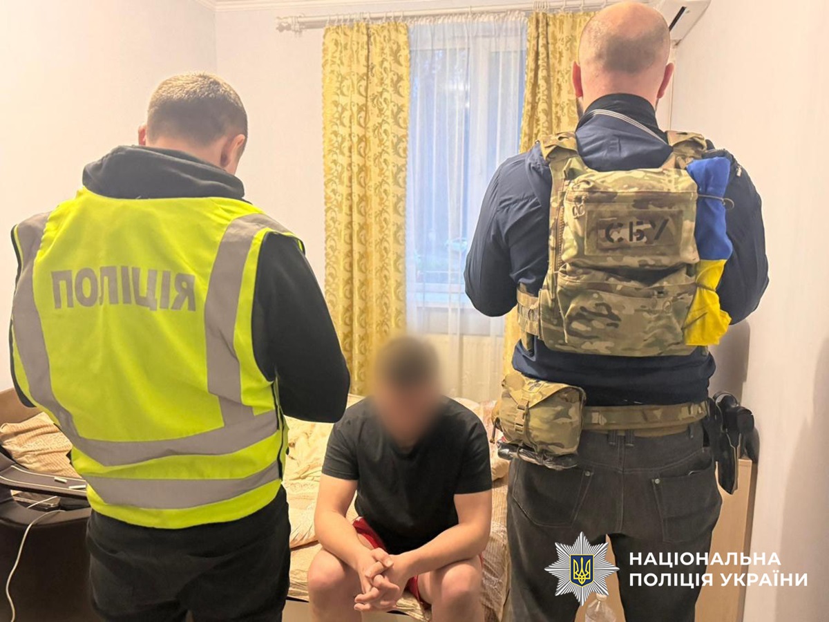 У Києві затримали експрацівників ДПСУ, які “зливали” дані хакерам РФ