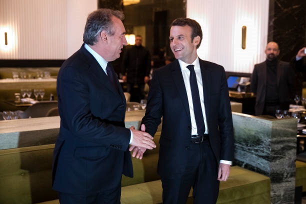 Відставка уряду Франції: коли буде нове призначення