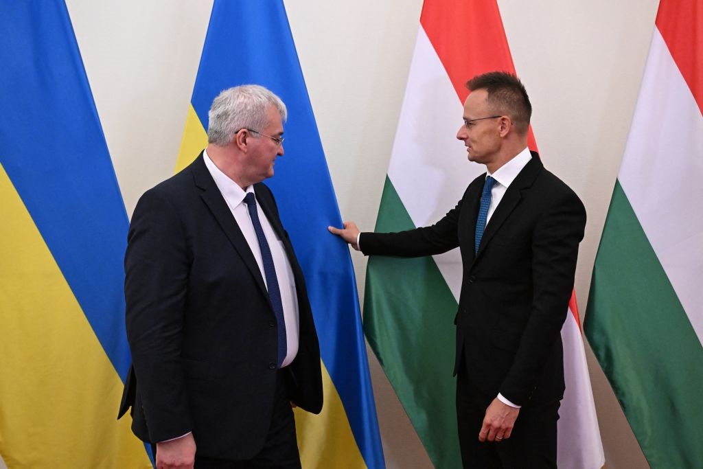 Заліт дронів. Новий скандал з Угорщиною