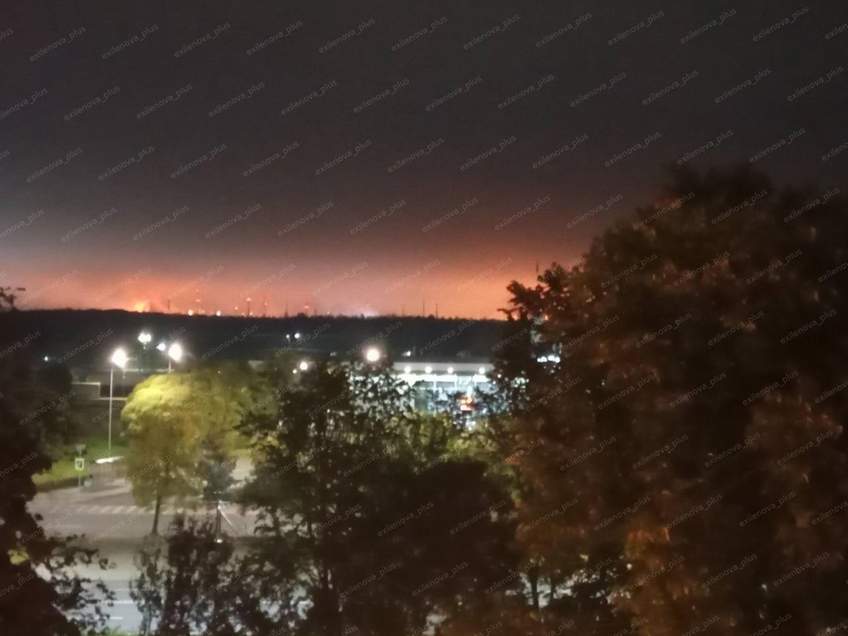 Новини світу - Дрони атакували крупний НПЗ на Ленінградщині в РФ