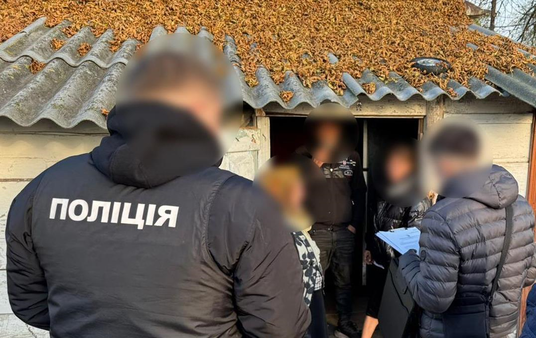 Фіктивне батьківство для виїзду за кордон: на Волині викрили ділків