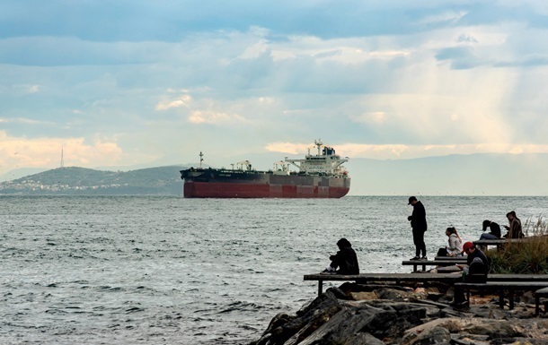 Індія почала скуповувати нафту з Іраку та Катару – Bloomberg