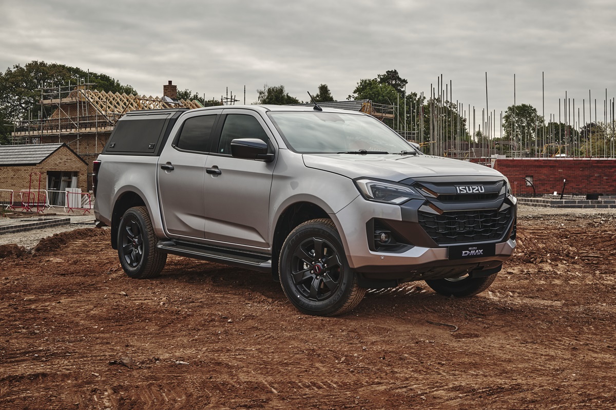 Isuzu представила комерційну версію пікапа D-Max V-Cross