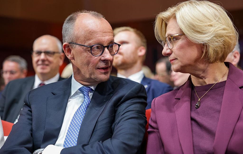 Мерц просуває обов’язкову службу в Німеччині для чоловіків та жінок