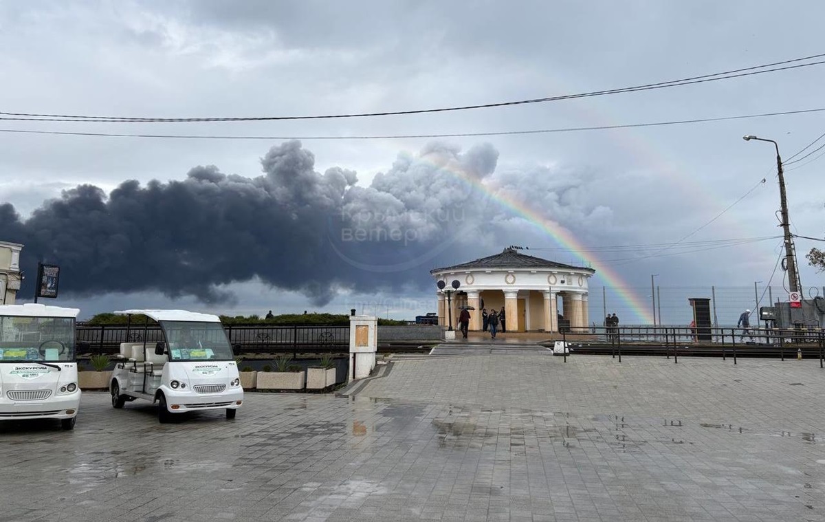 На нафтобазі в Криму пошкоджені 11 резервуарів – соцмережі