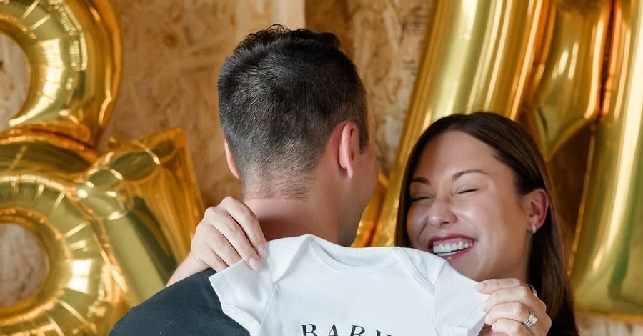 Названа донька Емінема Алайна Скотт оголосила про першу вагітність