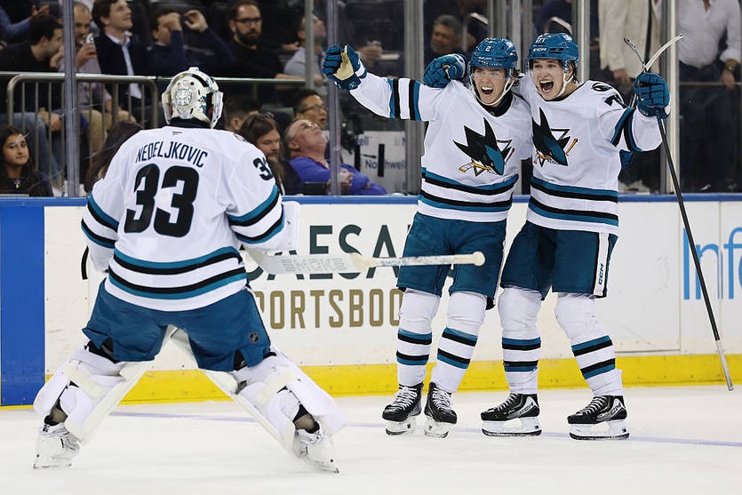 Новини спорту - НХЛ: успіх Айлендерс і невдачі фаворитів