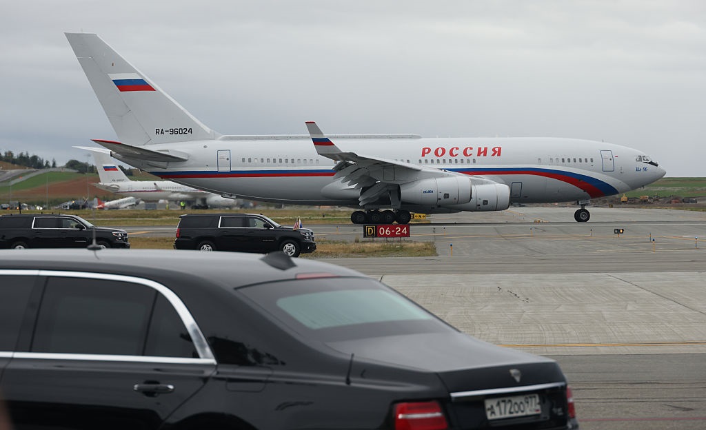 Обхідний маршрут. Як Путін поїде до Угорщини