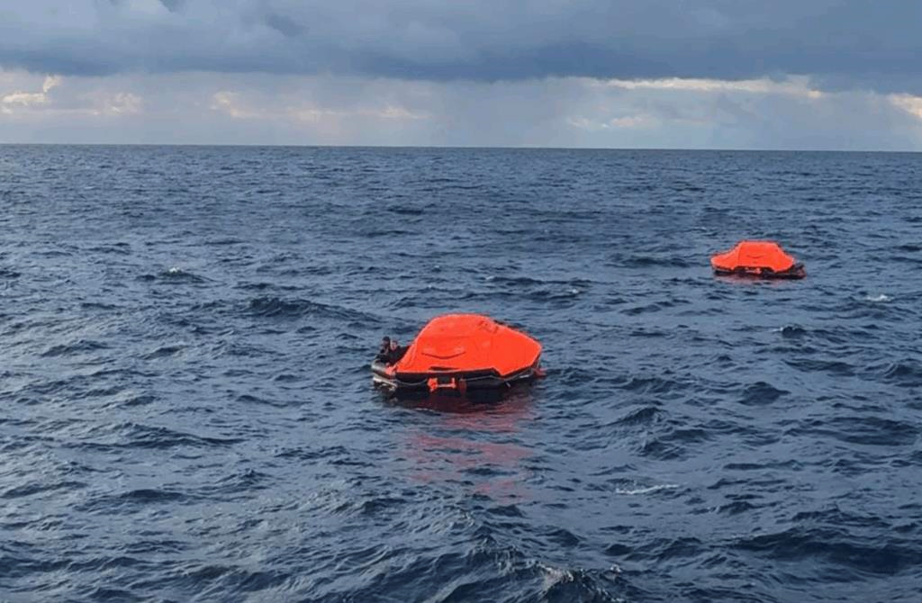 Поблизу Болгарії затонуло українське судно