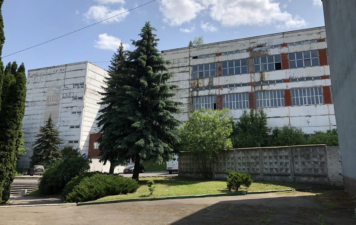 Рівненський радіозавод продали на “голландському аукціоні”