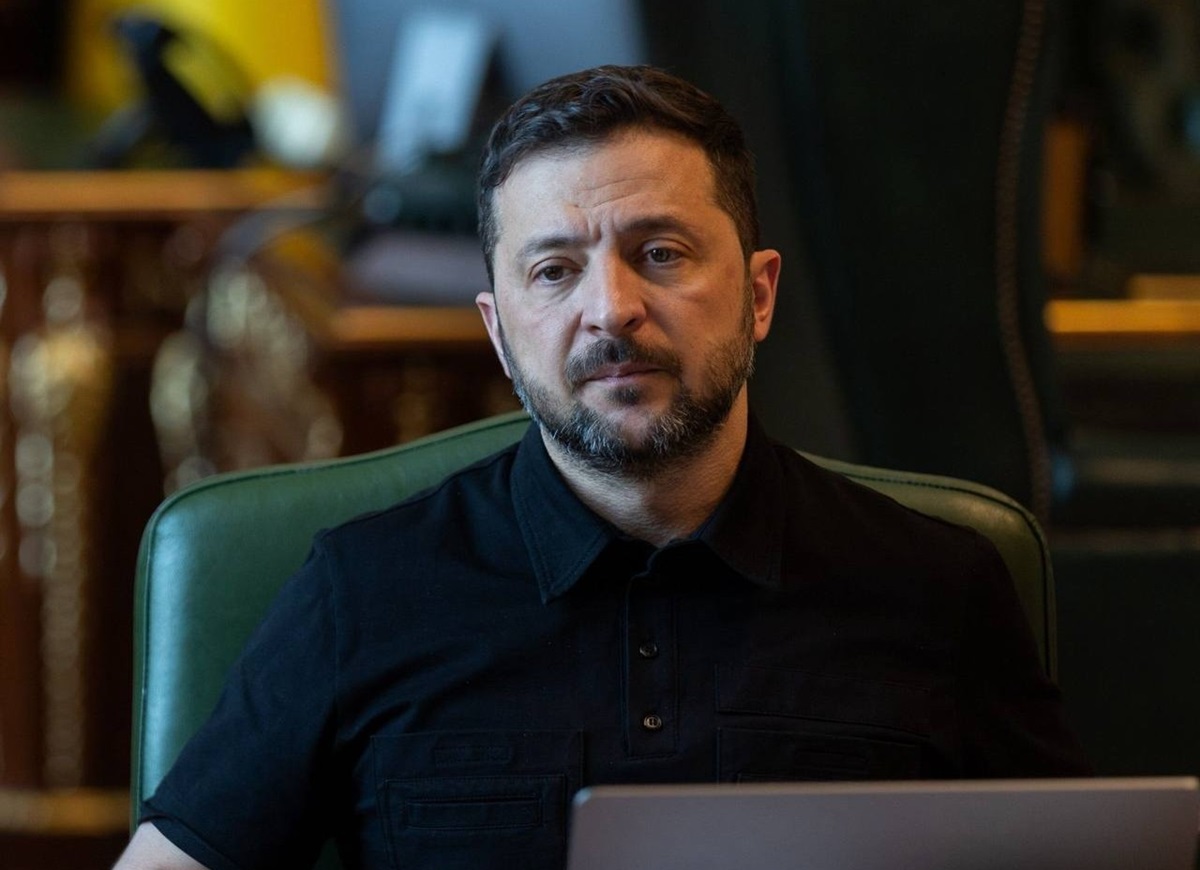 Росія продовжує отримувати іноземні деталі для своїх ракет – Зеленський