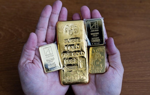 Ціна на золото продовжує бити рекорди