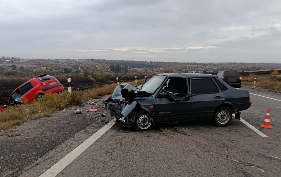У ДТП на Харківщині постраждали семеро людей