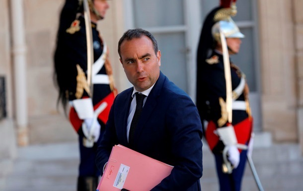 У Франції сфомовано новий уряд