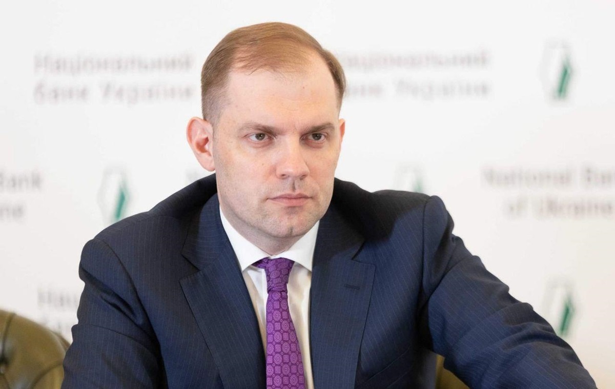 У Нацбанку пояснили, чому дешевшає гривня