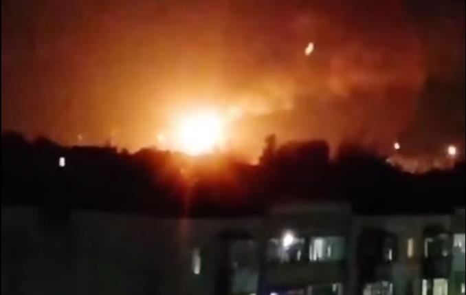 Новини світу - У РФ горить черговий НПЗ