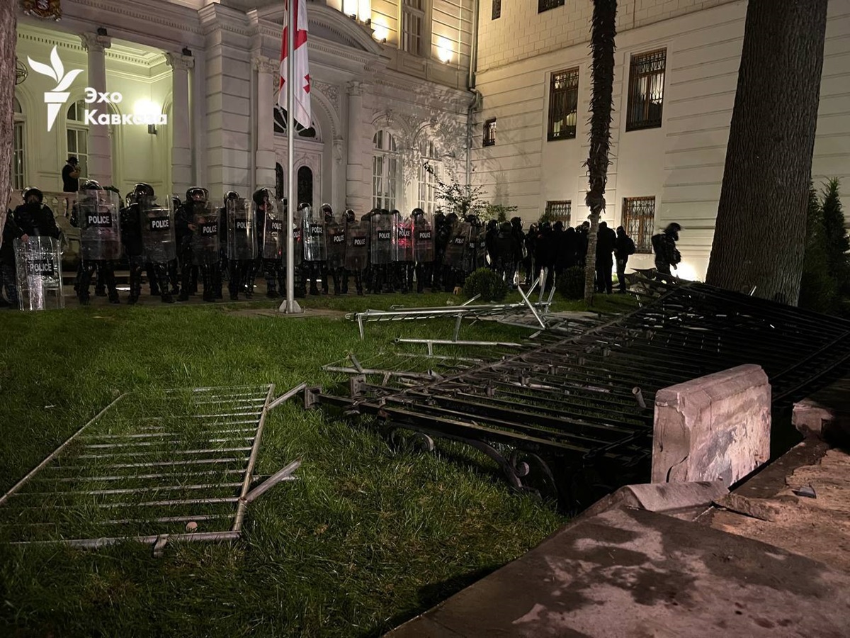 У Тіблісі тривають акції протесту