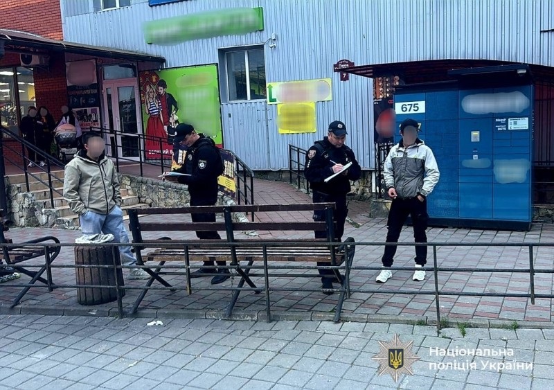 У Вінниці сталася стрілянина біля торгового центру