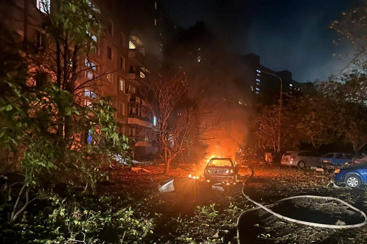 У Запоріжжі є влучання в житлові будинки