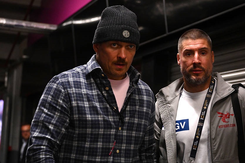 Новини спорту - Усик долучився до благодійного матчу на SBC Summit 2025