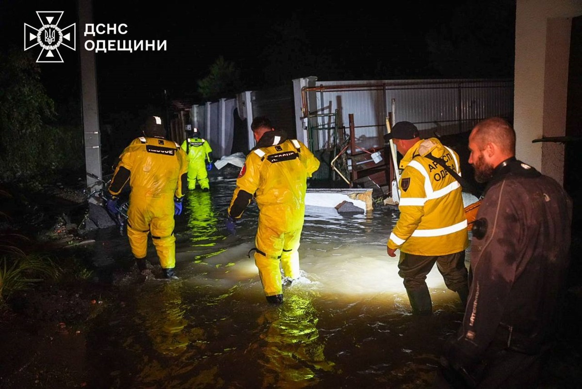 В Одесі через негоду загинула родина з п’яти людей