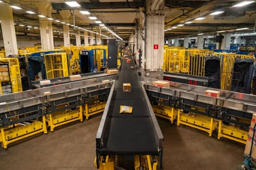 Вибух на Укрпошті в Києві: зʼявилися нові деталі