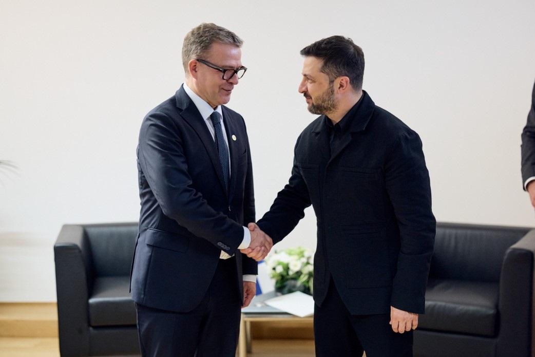 Зеленський подякував прем’єру Фінляндії за 100 млн євро на зброю США