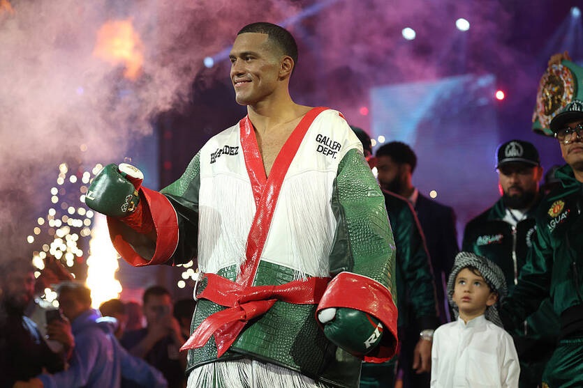 Девід Бенавідес претендує на визнання в кількох вагових категоріях