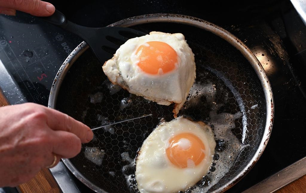 Інфляція в Україні впала до мінімуму за рік