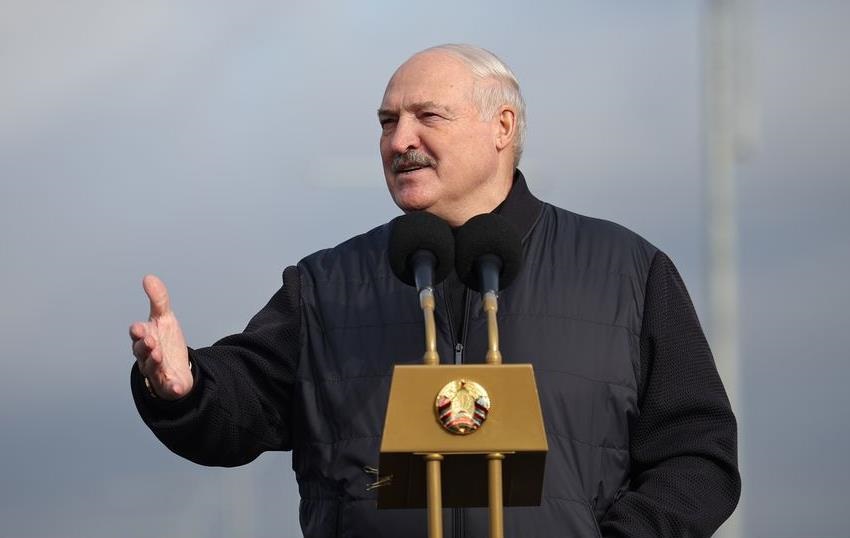 Лукашенко запросив українців на роботу у Білорусь