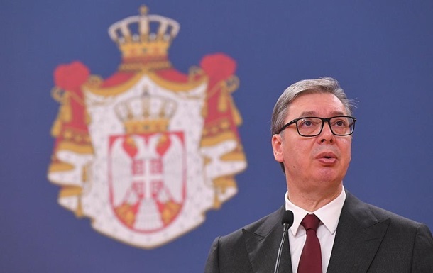 Між молотом і ковадлом: Вучич зробив заяву про війну з Росією