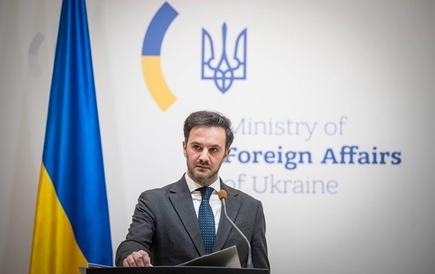 Росіяни поширюють фейк про вербування корейців Україною в Сеулі