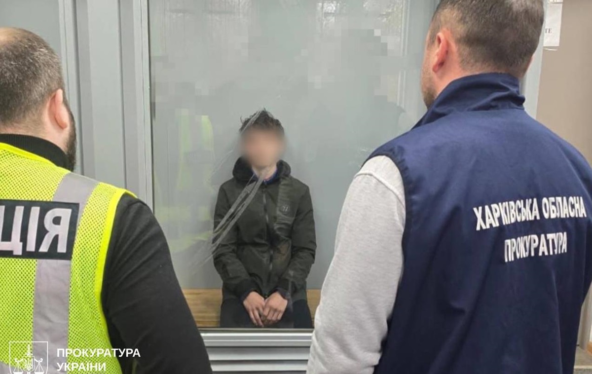 У Харкові 16-річний юнак підпалив локомотив