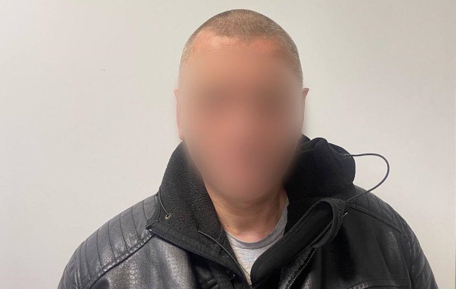 У Києві “таксист”-рецидивіст зґвалтував 18-річну пасажирку