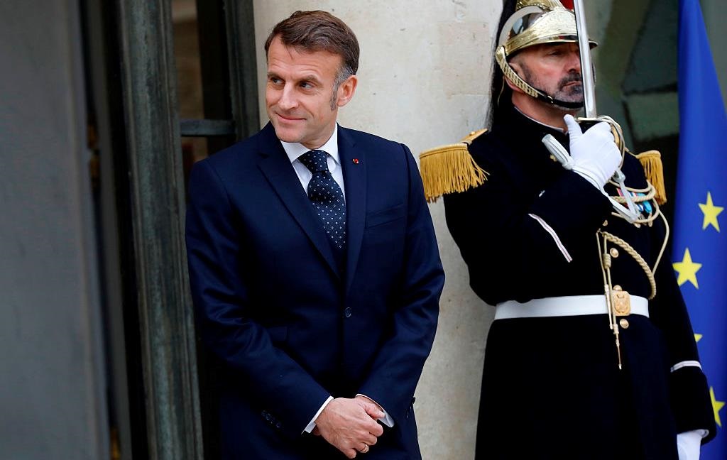 Франції нема чого навчити Україну щодо антикорупції – Макрон