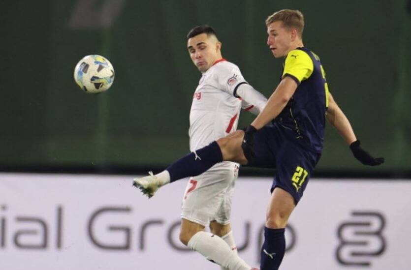 Новини спорту - Металіст 1925 і Верес не змогли дограти гру через світло