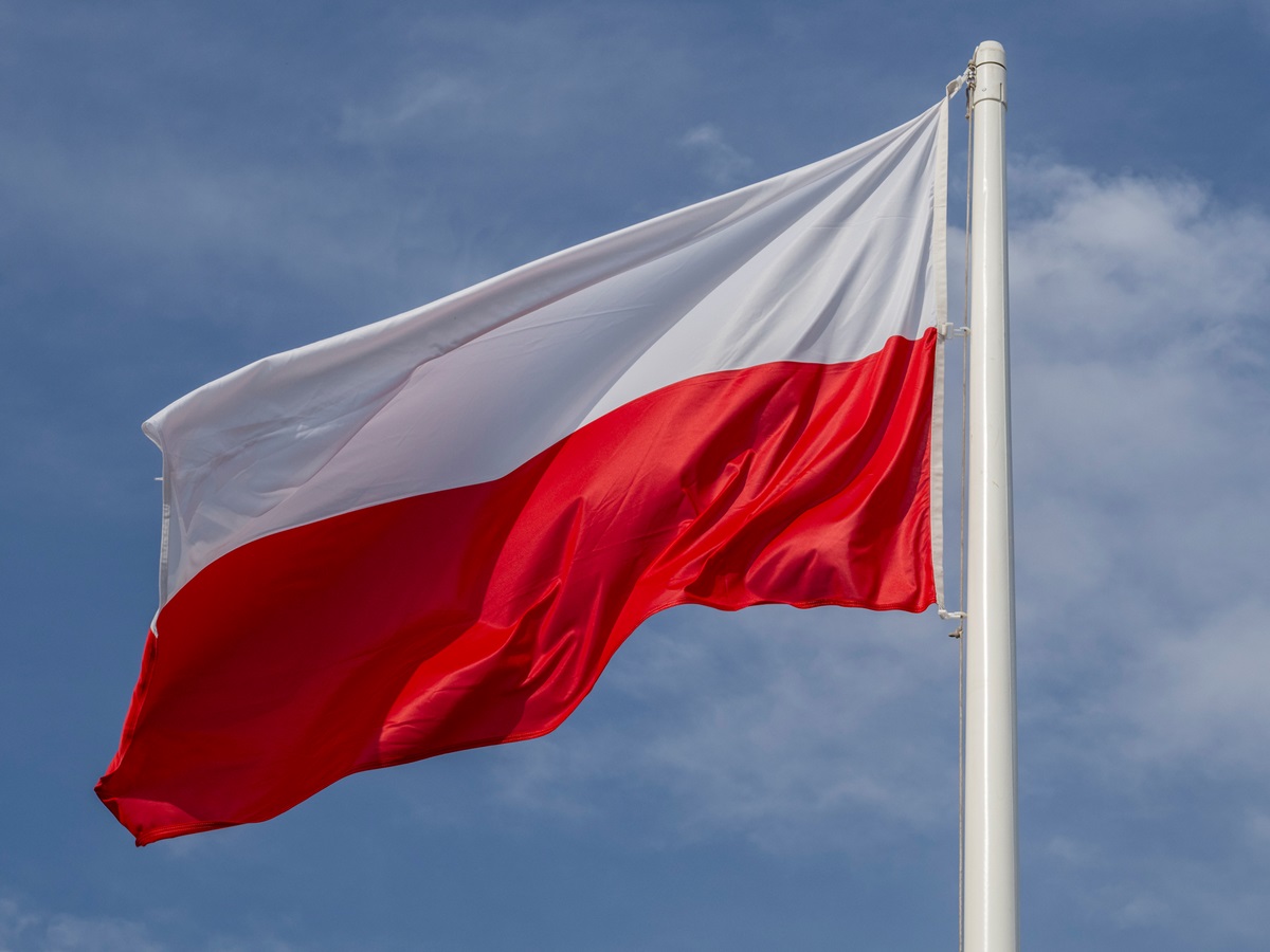 Польща заборонила Комуністичну партію