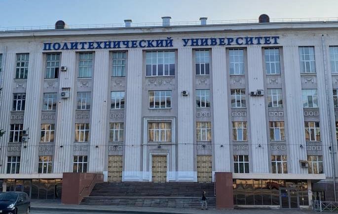 В Пермі стався вибух у виші: серед загиблих – дитина