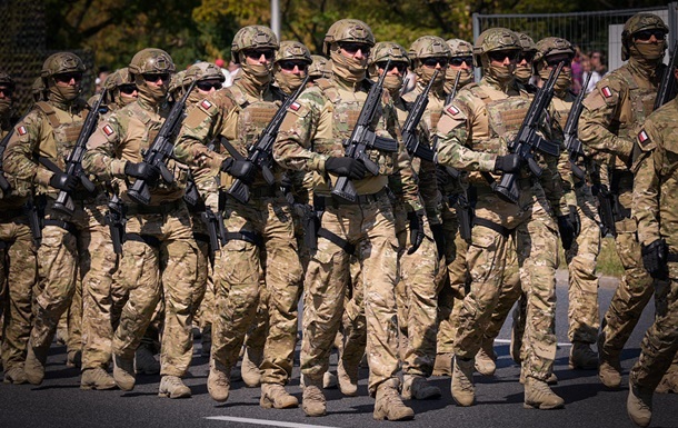 Європа готова відправити в Україну до 15 тисяч військових – ЗМІ