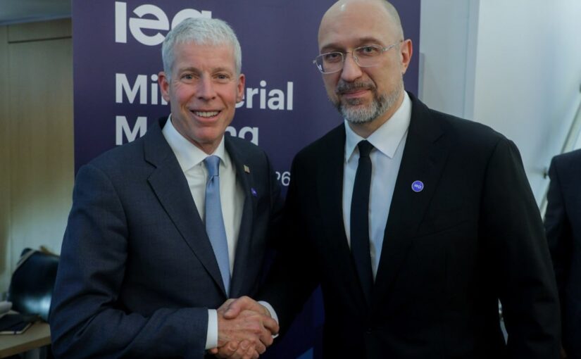 Україна пропонує США свої підземні газосховища