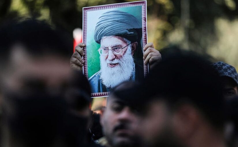 Знайдено тіло загиблого лідера Ірану – ЗМІ