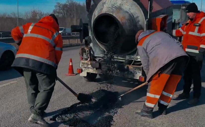 Юлія Свириденко: 155 тис. м2  автошляхів відремонтували за тиждень