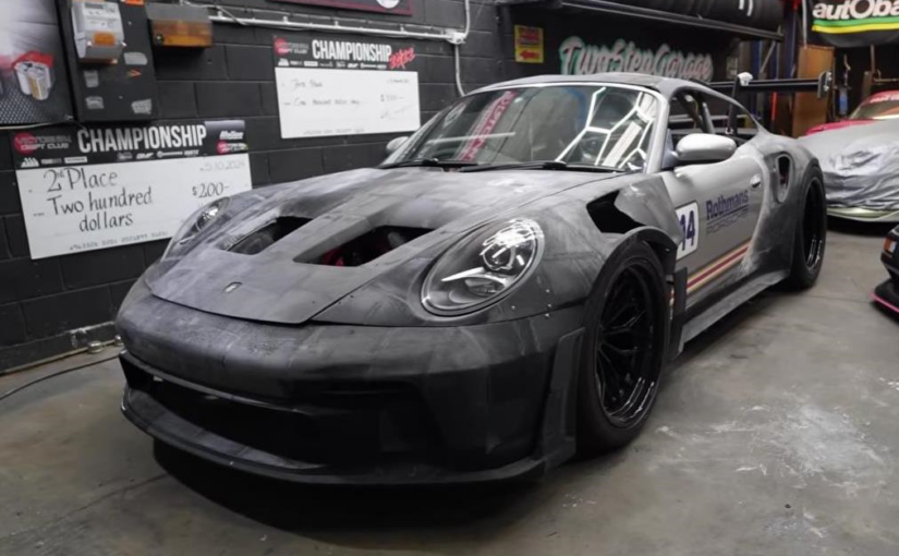 Блогер надрукував на 3D-принтері копію Porsche 911 GT3