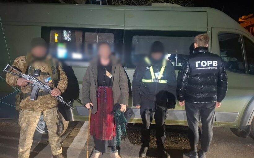На Одещині жінка намагалась вивезти до Молдови чоловіка під виглядом бабусі