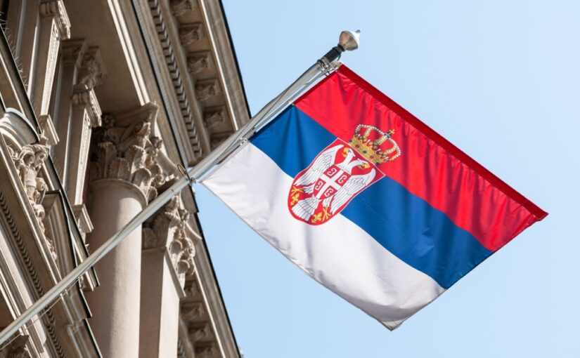 Сербія обмежує перебування росіян