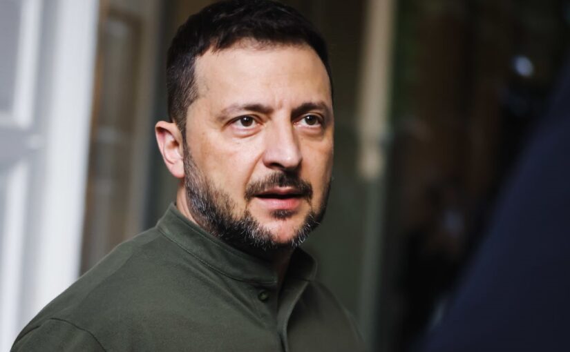 Зеленський анонсував розмову з командою Трампа